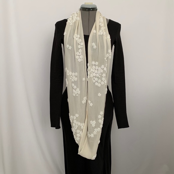 Club Monaco Beaded Silk Infinity Scarf - Picture 2 of 6